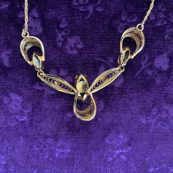 Gold Filled Signed TITAN Vintage Black Hematite Filigree Necklace, 16 inches - Picture 5 of 8